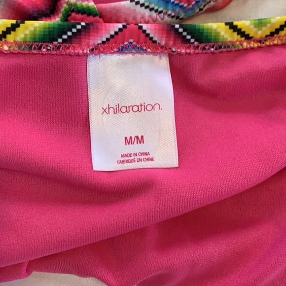 Zig zag pattern bathing suit - Picture 3 of 4